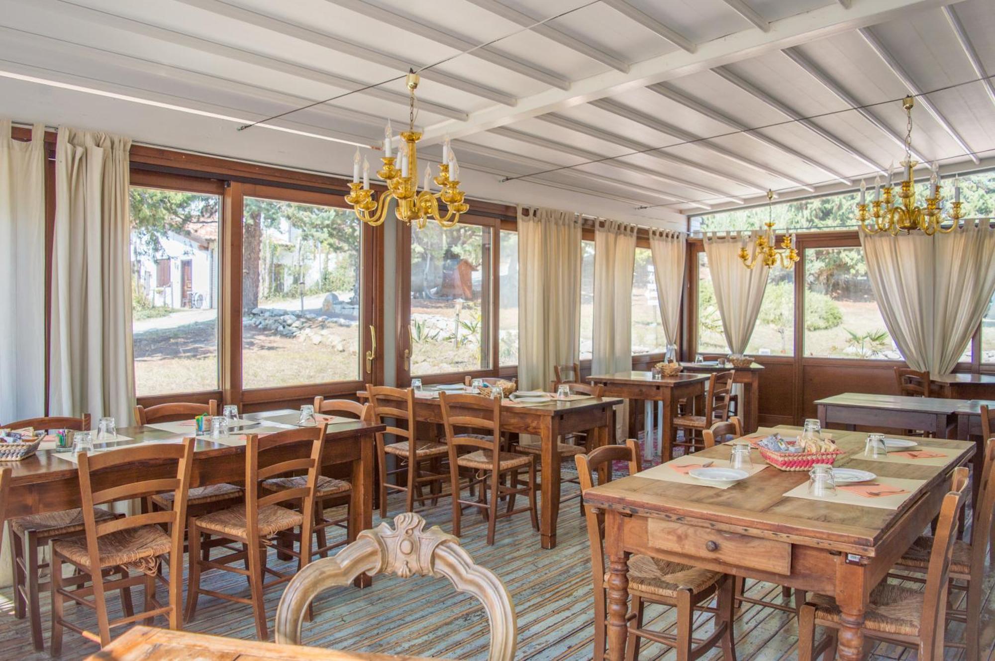 La Valle Dei Caprioli Village Bungalow Park - Freelandia Azienda Agricola Montescudo Esterno foto